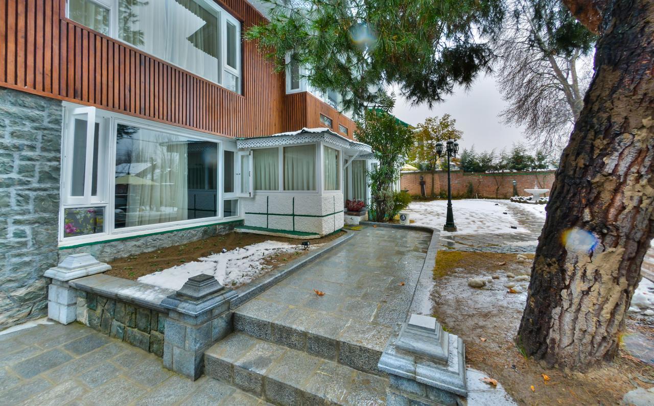 Hotel Metropolis Srīnagar Екстериор снимка